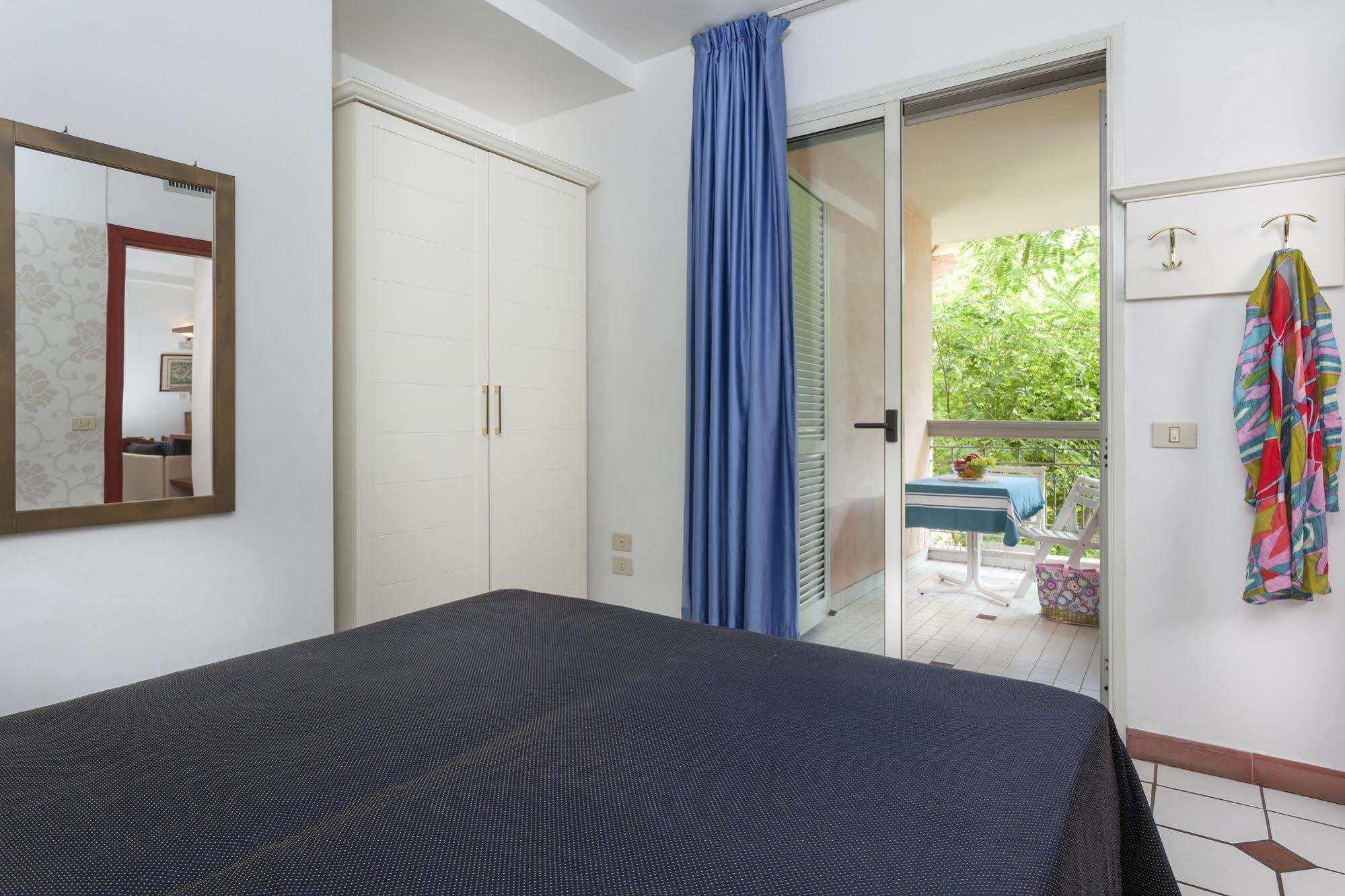 Residenza Villa Lidia Риччоне Экстерьер фото