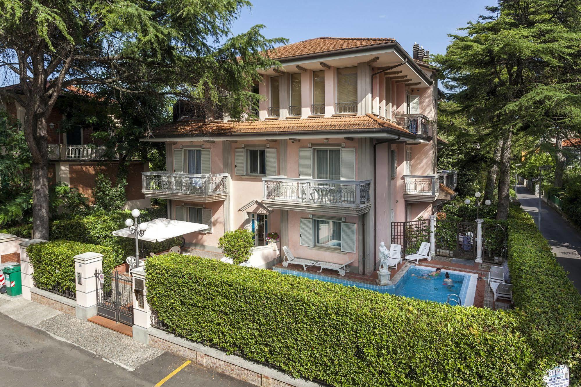 Residenza Villa Lidia Риччоне Экстерьер фото